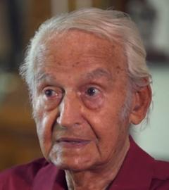 Leon Schwarzbaum