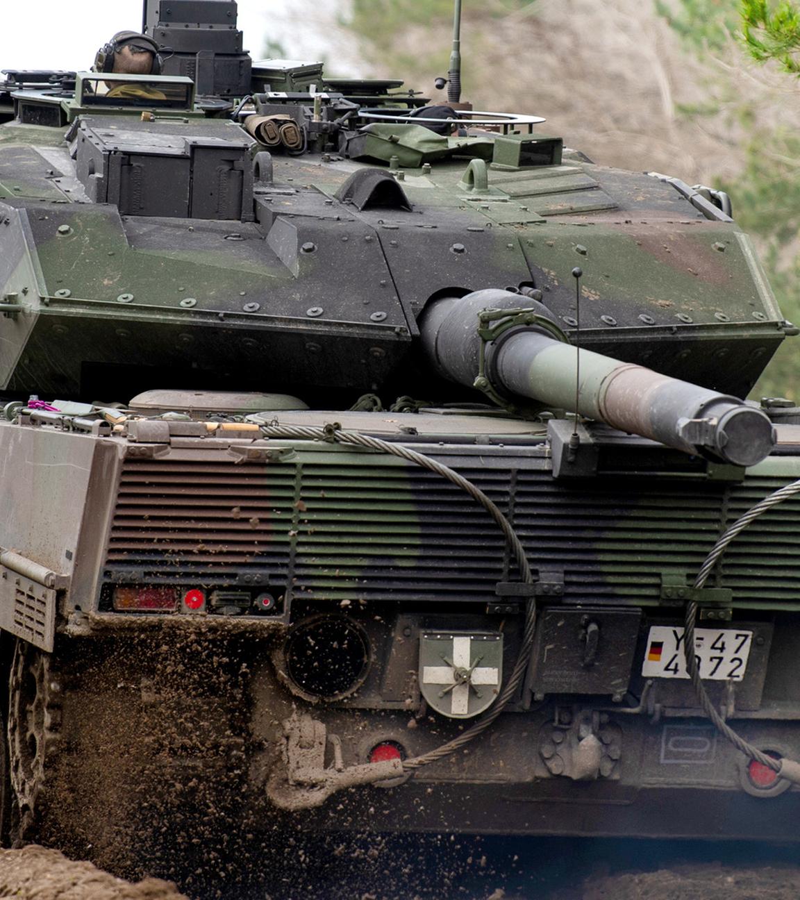 Ein Kampfpanzer vom Typ Leopard 2 A7V. (Archiv)