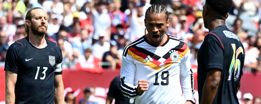 Der deutsche Nationalspieler Leroy Sané jubelt nach seinem Treffer zum 1:2 im WM-Vorbereitungsspiel gegen die USA