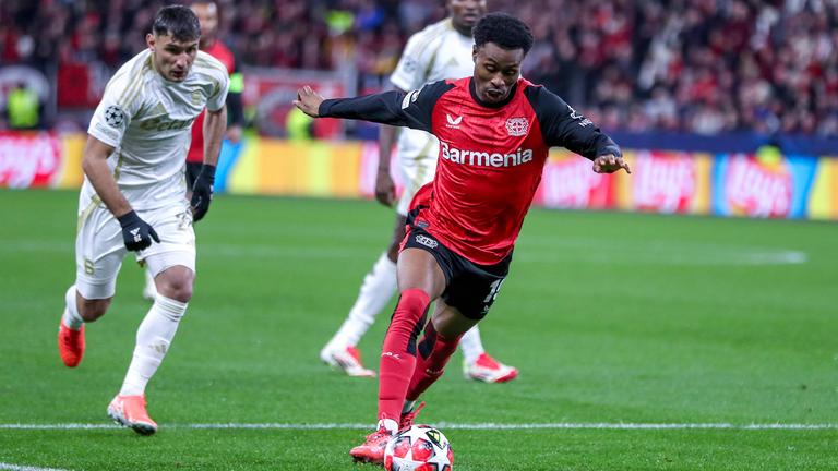 Nathan Tella in Aktion.