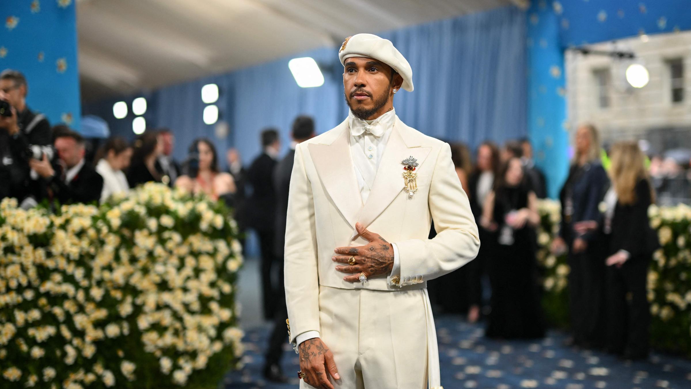 Er galt als einer der bestgekleideten Männer des Abends: Lewis Hamilton. 