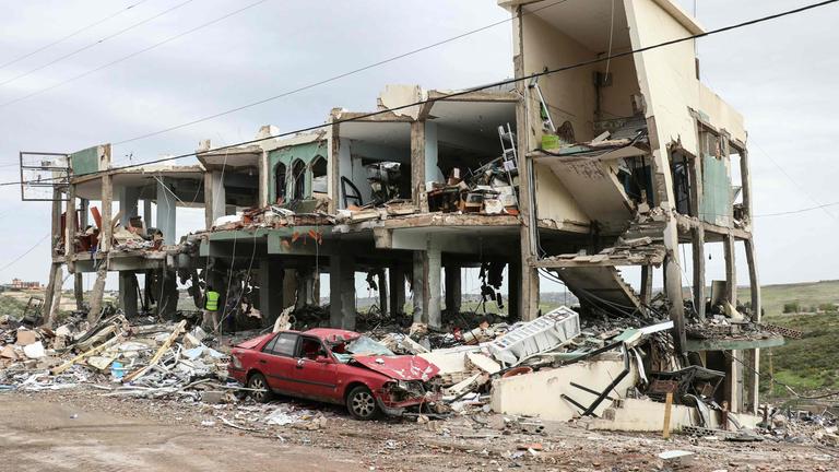 Eine Ruine eines durch Krieg zerstörten Haus