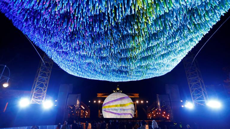 Lichtinstallation am Brandenburger Tor in Berlin am 04.11.2019
