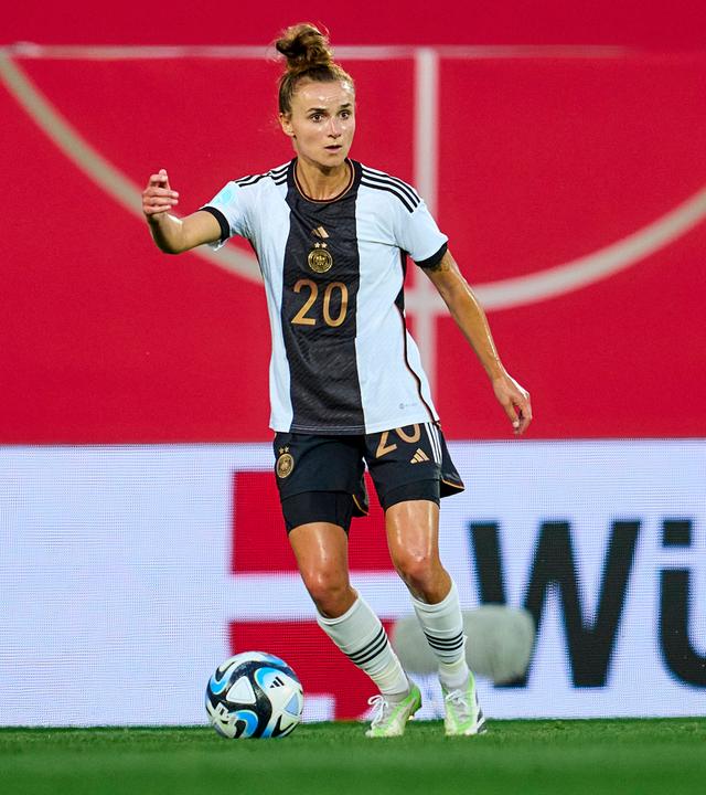 Lina Magull in Aktion