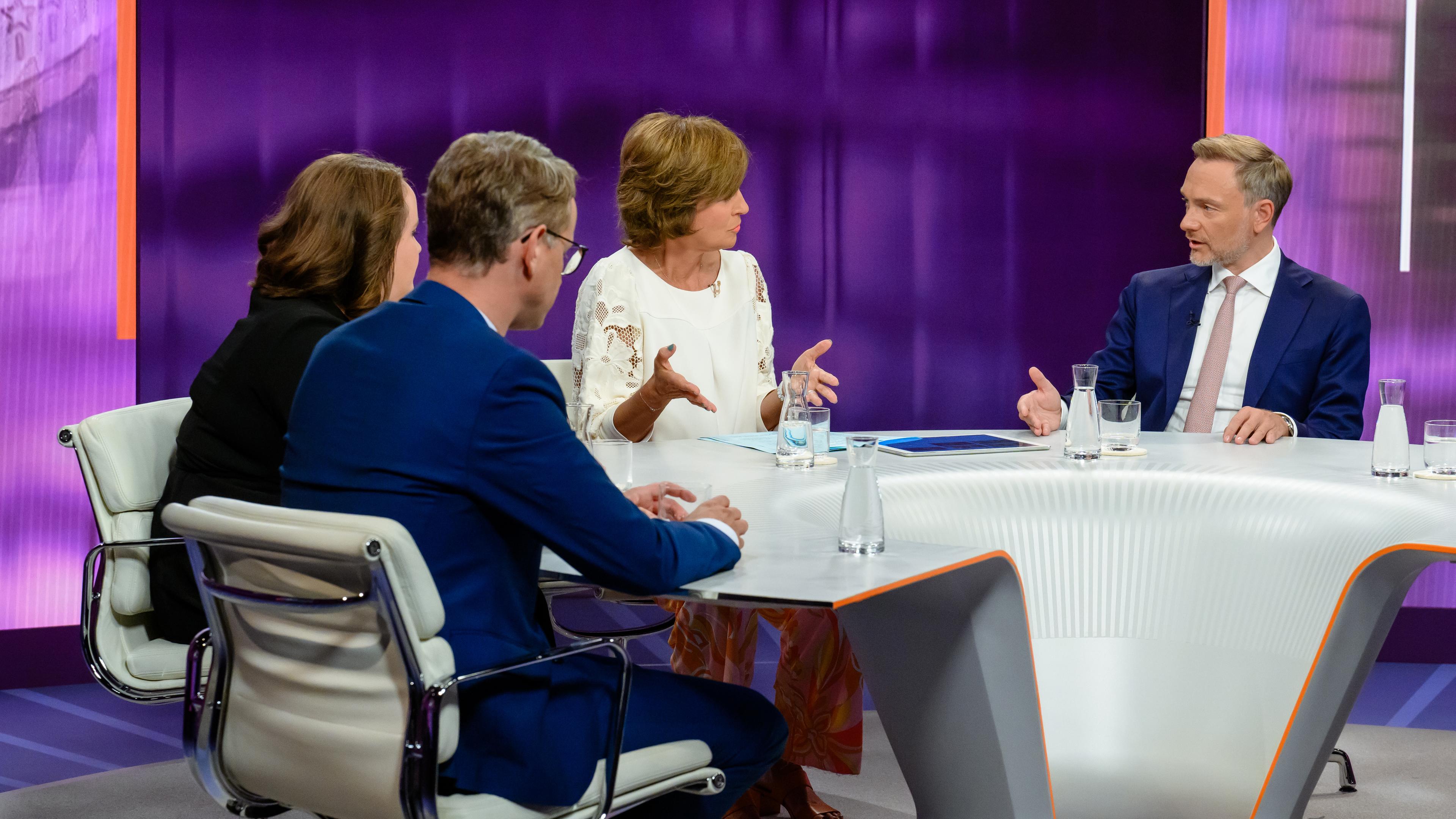 Christian Lindner in der Gesprächsrunde bei Maybrit Illner am 7. September 2023.