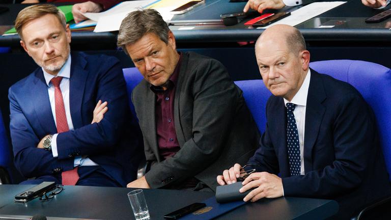 Christian Lindner, Robert Habeck und Olaf Scholz (v.l.n.r.)
