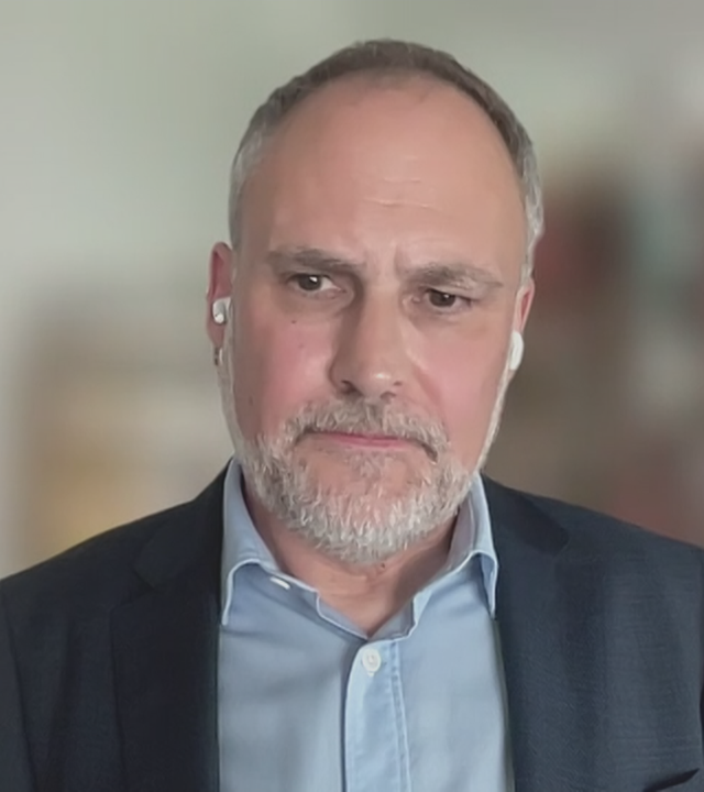 Journalistik-Professor Klaus Meier zugeschaltet ins Studio