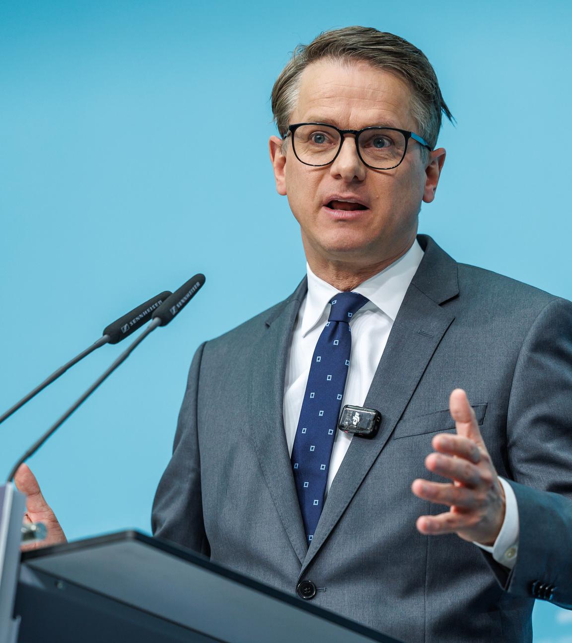 CDU-Generalsekretär Carsten Linnemann spricht auf einer Pressekonferenz.
