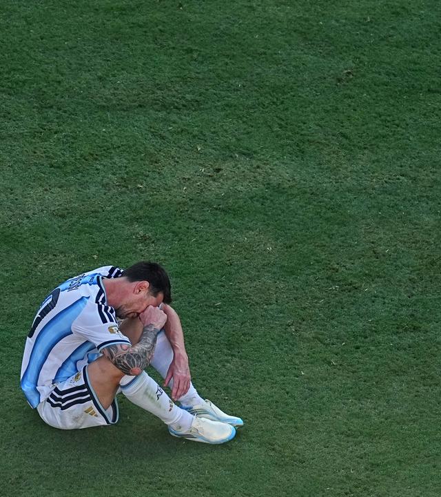  Lionel Messi reagiert