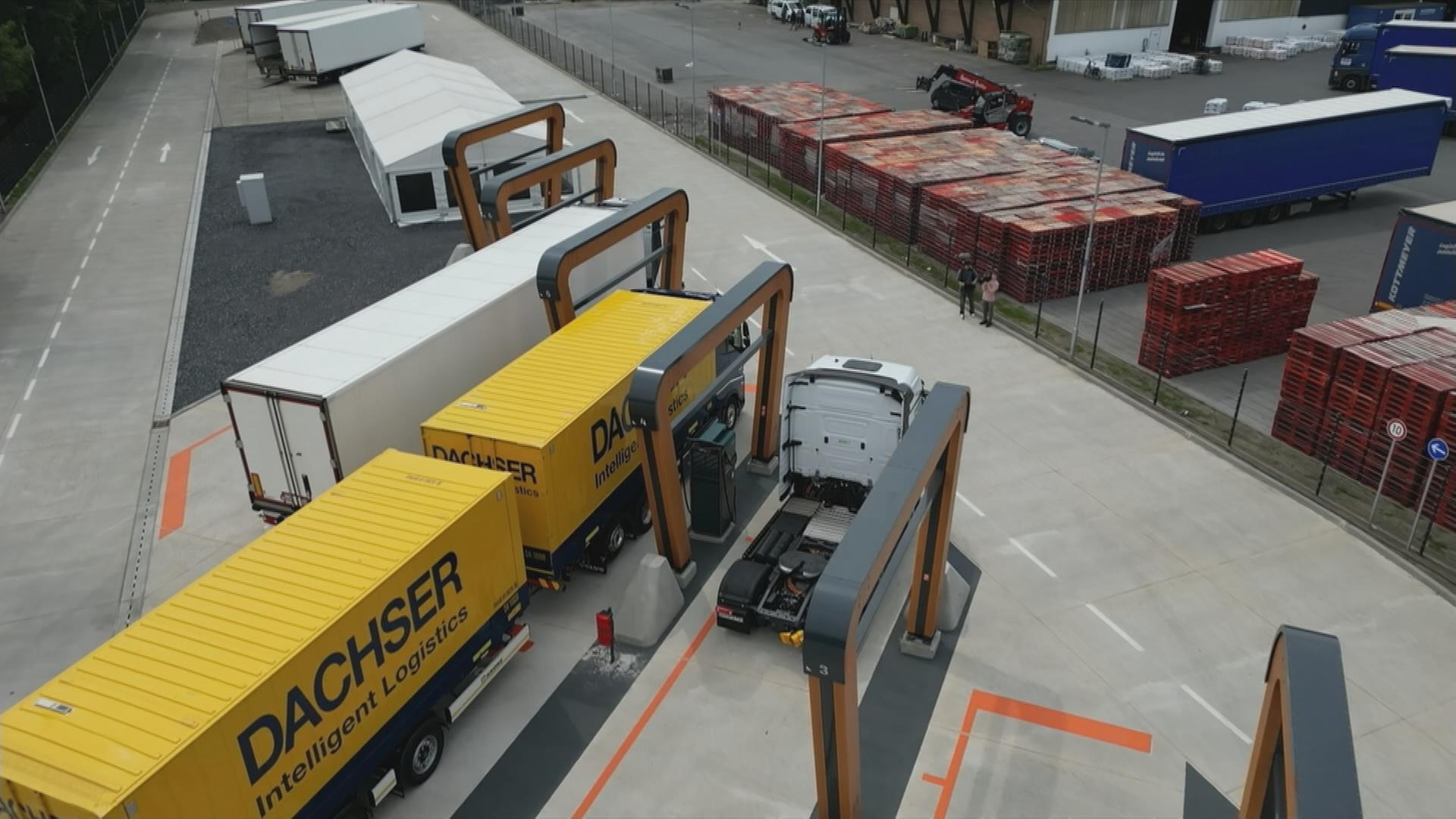 LKW-Ladesäulen