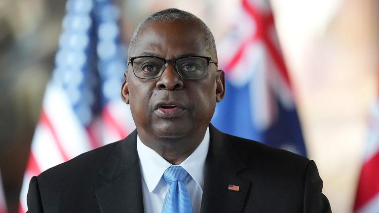 US-Verteidigungsminister Lloyd Austin, aufgenommen am 26.09.2024 in London (Großbritannien)