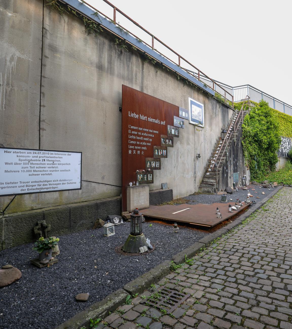 Eine Gedenkstätte am Ort der Massenpanik