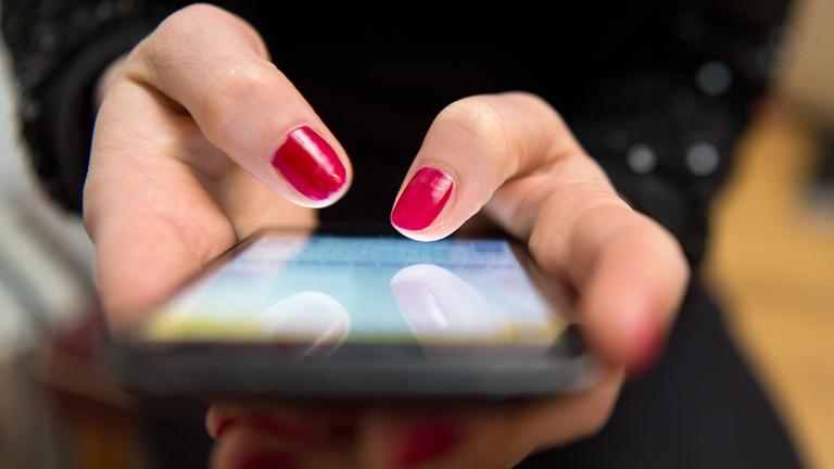 Lovescamming: Geldbetrug beim Dating