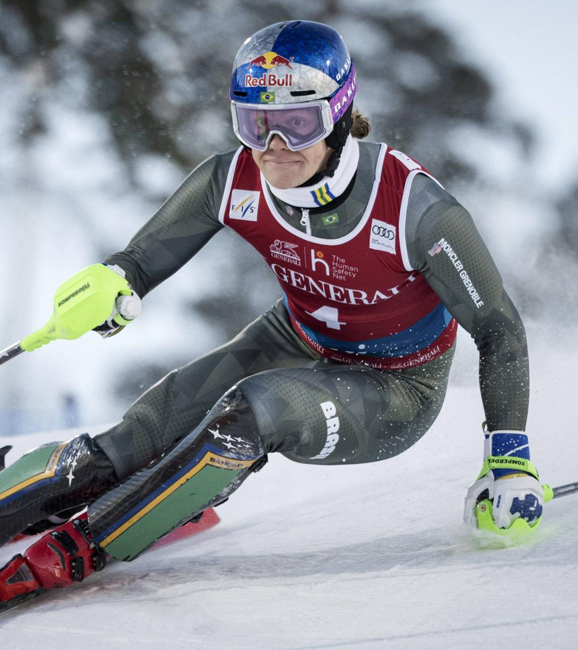 Lucas Pinheiro Braathen (Brasilien) im ersten Lauf des Slaloms beim FIS Skiweltcup im finnischen Levi am 16. November 2025.