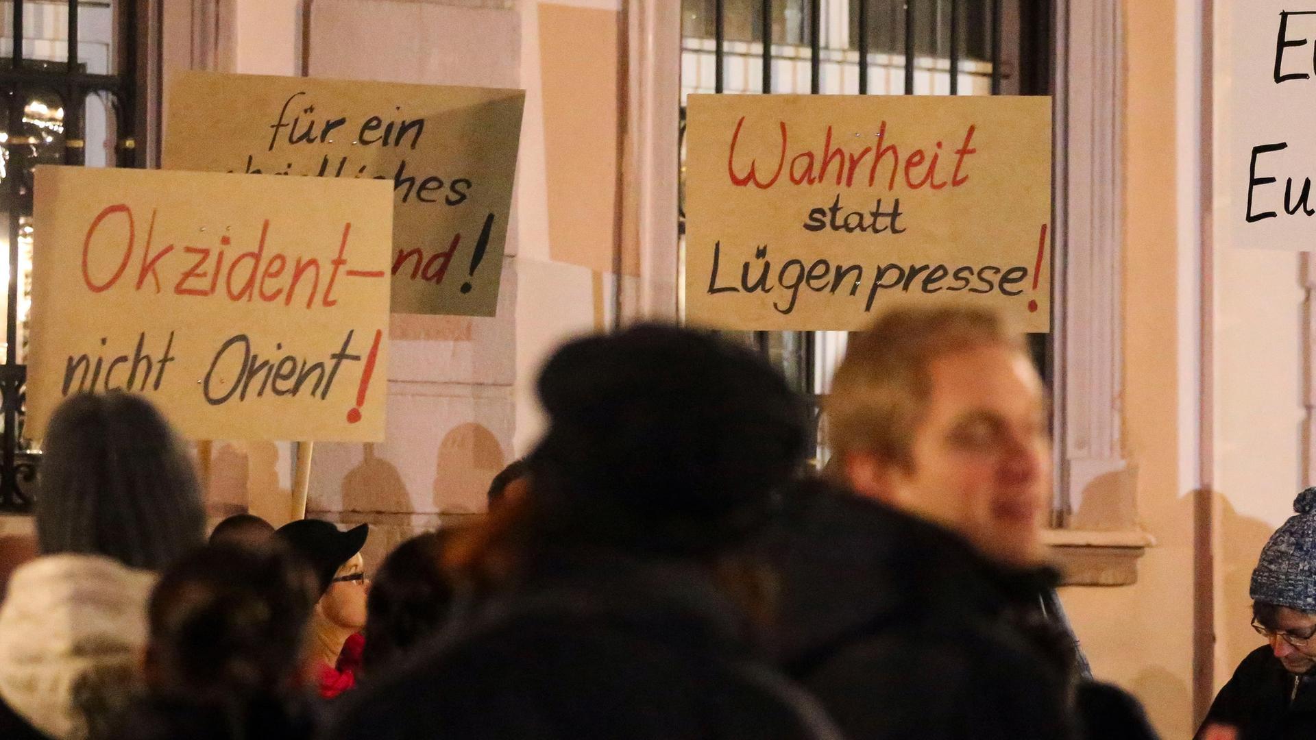 Bild für Der Rechtsruck