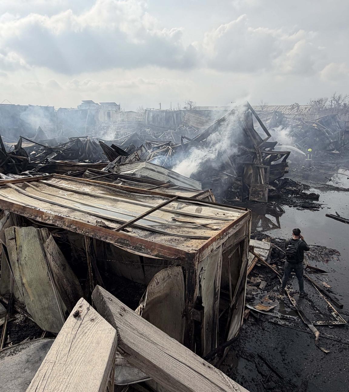 Ein Blick auf die Zerstörung nach gemeldeten pakistanischen Luftangriffen in Kabul