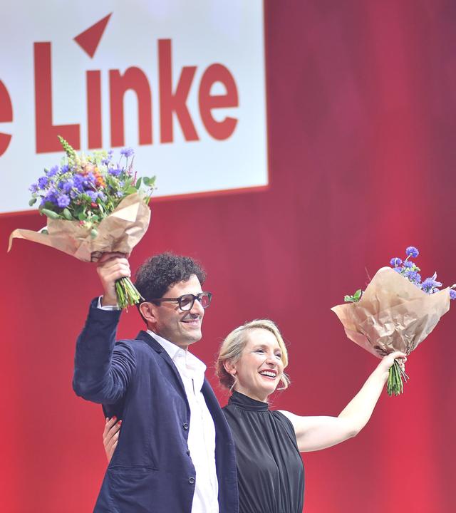 Luigi Pantisano und Ines Schwerdtner feiern ihre Wahl zur neuen Doppelspitze