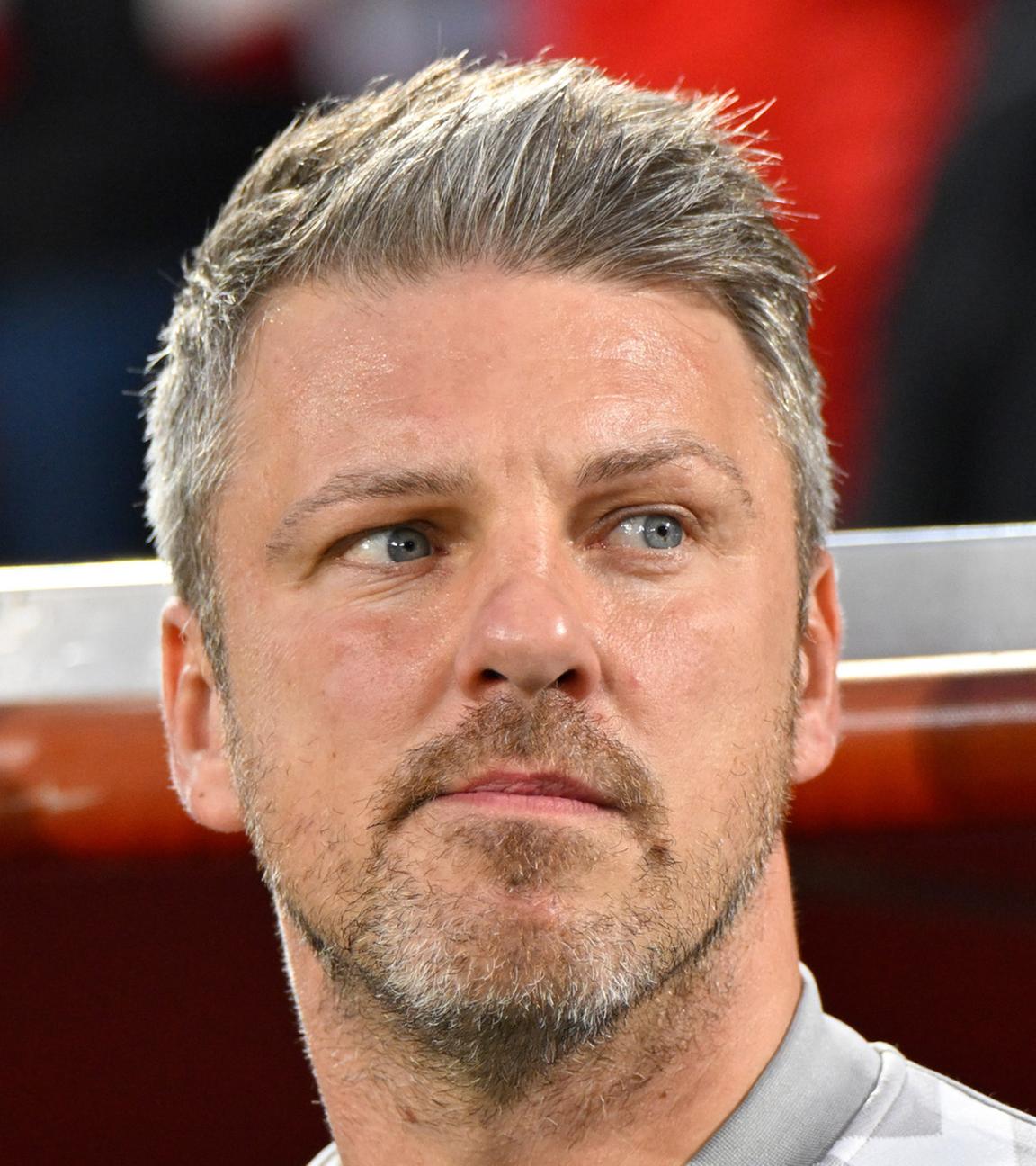 Trainer Lukas Kwasniok des 1. FC Köln. (Archiv)