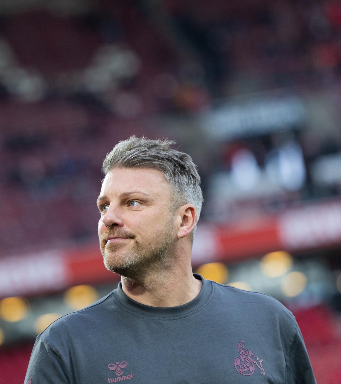 Kölns Trainer Lukas Kwasniok vor dem Spiel 1. FC Köln - FC St. Pauli