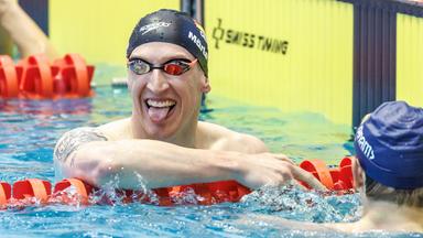 Deutschlands Schwimmer Lukas Märtens freut sich