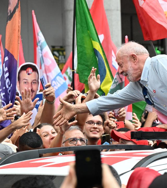 Lula führt Wahlkampfmarsch in Rio de Janeiro an