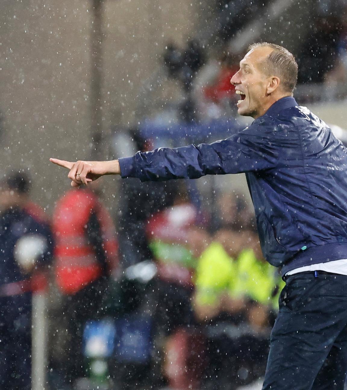 Luxemburgs Manager Jeff Strasser