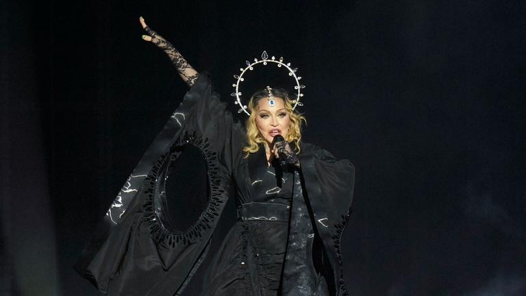 Sängerin Madonna auf einem Konzert in Brasilien 2024.