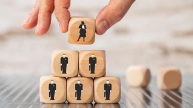 Männer dominieren weiter Chefetagen, aber es geht auch anders