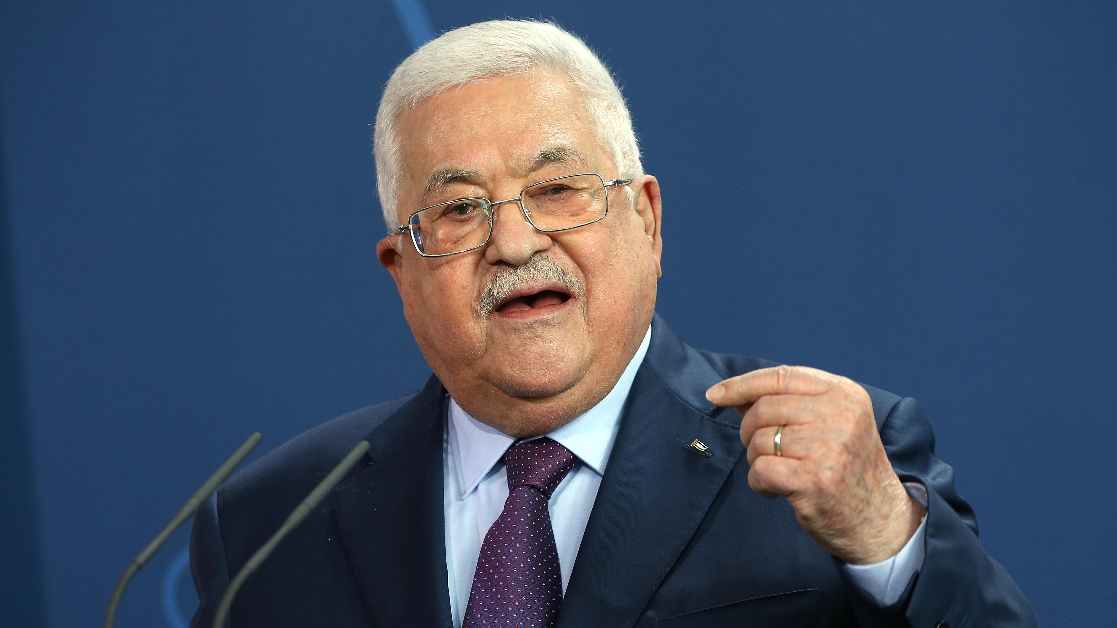 Mahmud Abbas, Präsident der Palästinensischen Autonomiebehörde, spricht bei einer Pressekonferenz in Berlin im August 2022.