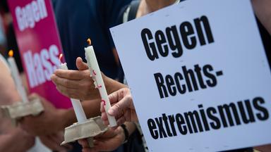 Mahnwache anlaesslich des Mordes an Walter Luebcke 