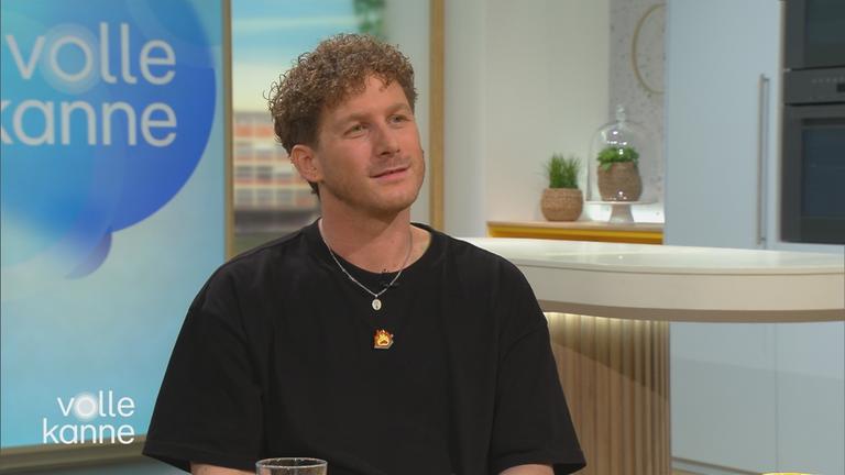 Malte Zierden zu Gast am "Volle Kanne"-Frühstückstisch.