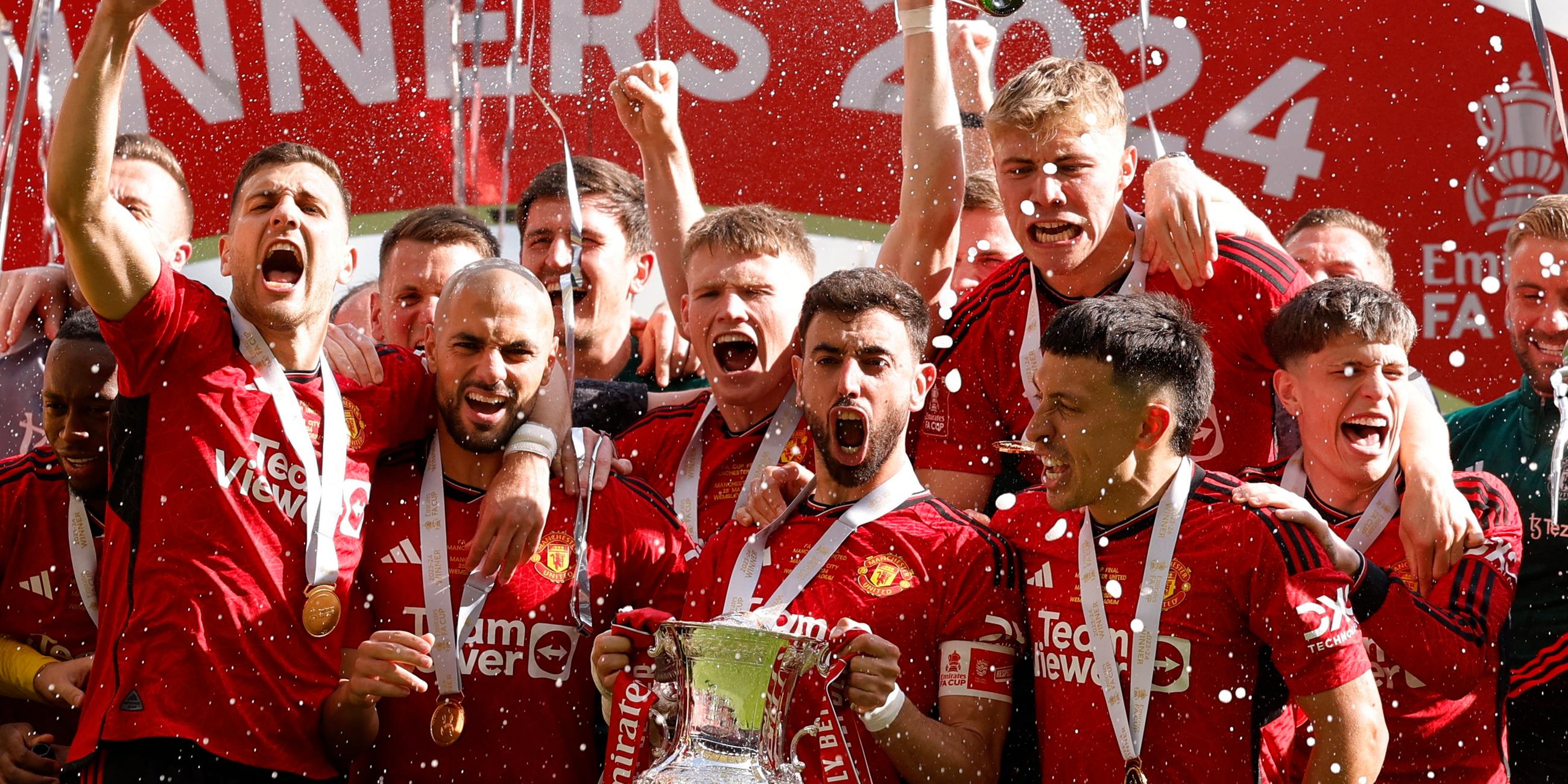Manchester United gewinnt den FA Cup gegen Stadtrivalen Manchester City