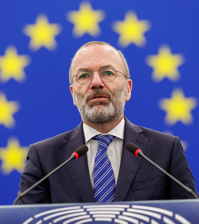 Manfred Weber, Chef der konservativen Parteienfamilie EVP, spricht im EU-Parlament in Strasbourg.
