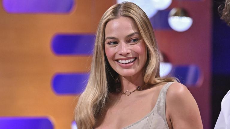 Margot Robbie zu Gast in der Graham Norton Show in London.