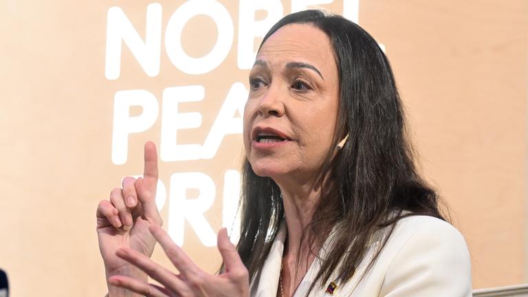 Die venezolanische Aktivistin und Politikerin Maria Corina Machado bei einer Pressekonferenz anlässlich der Verleihung des Friedensnobelpreises in Oslo.