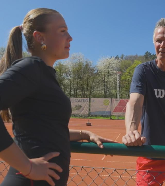 Mariella Thamm im Gespräch mit ihrem Trainer Robert Orlik
