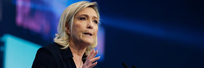 Vorsitzende der Rassemblement National Marine Le Pen bei einer Rede in Marseille