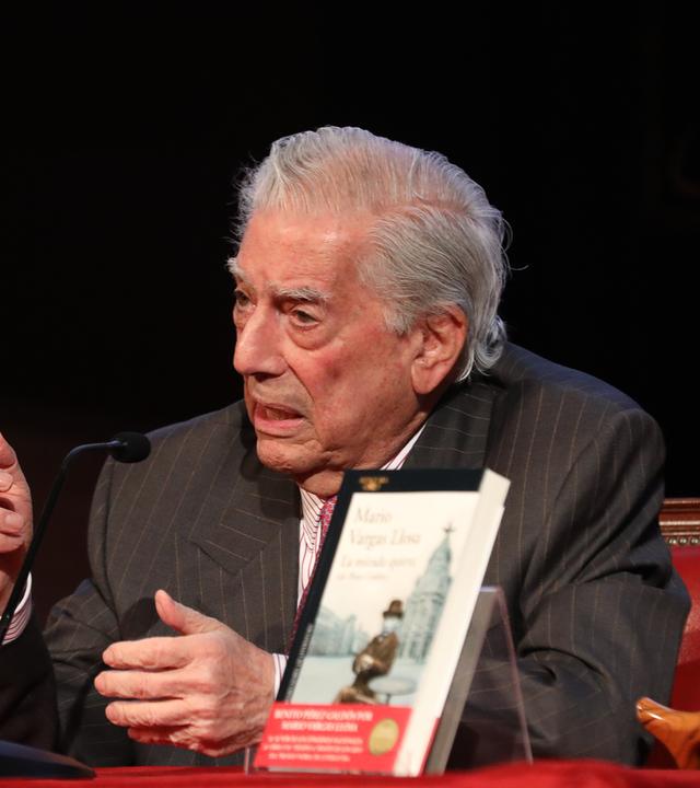 Mario Vargas Llosa, peruanisch-spanischer Schriftsteller und Literatur-Nobelpreisträger von 2010, stellt sein Buch «La mirada quieta (de Perez Galdos)» in Madrid vor
