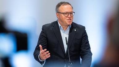 Voigt stellt sich hinter Reiche - und ein wenig gegen Merz