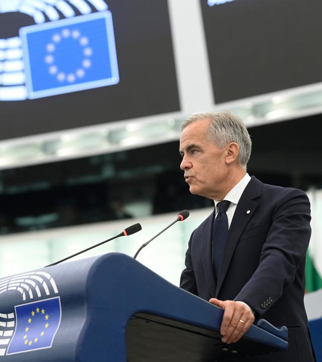 Der kanadische Premierminister Mark Carney spricht im Europäischen Parlament