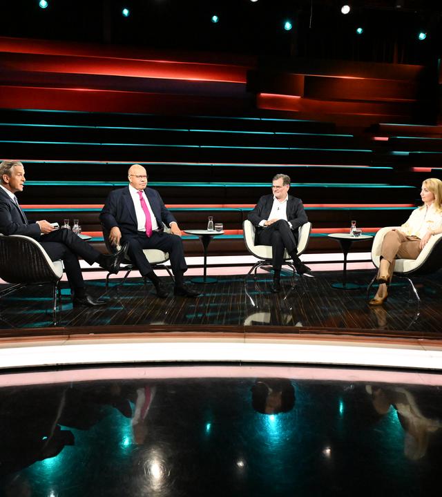 Markus Lanz vom 14. Juli 2026: Markus Lanz, Peter Altmaier, Wolfgang Schmidt, Melanie Amann
