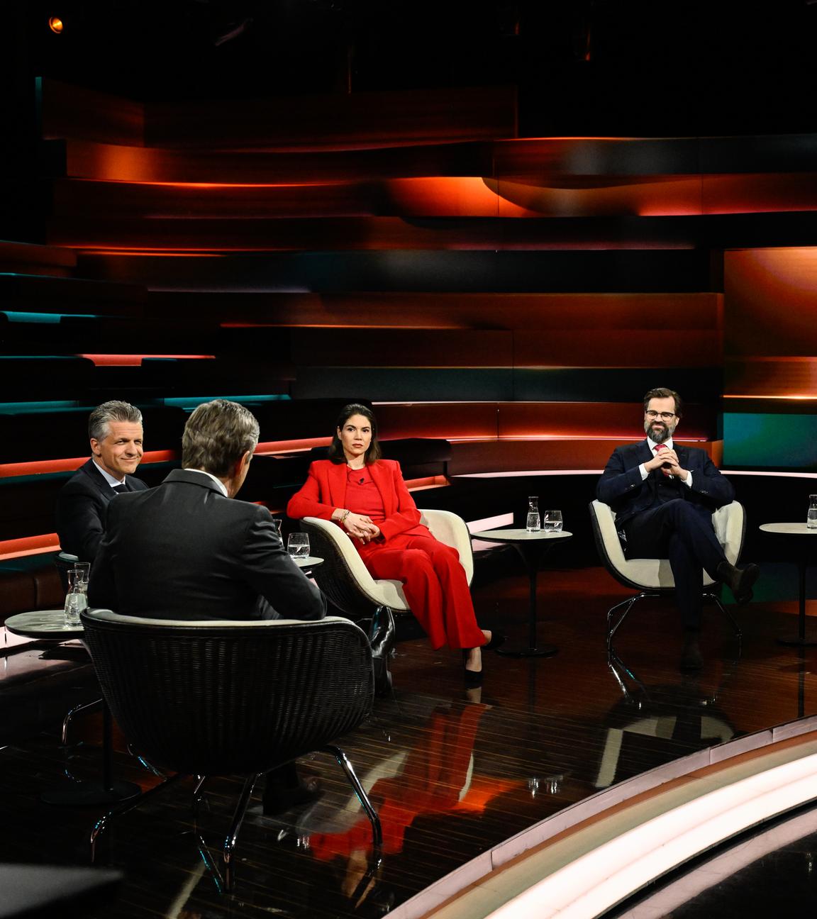 Markus Lanz vom 20. Mai 2025: Thorsten Frei, Markus Lanz, Karina Mößbauer, Frank Sauer, Frederik Pleitgen