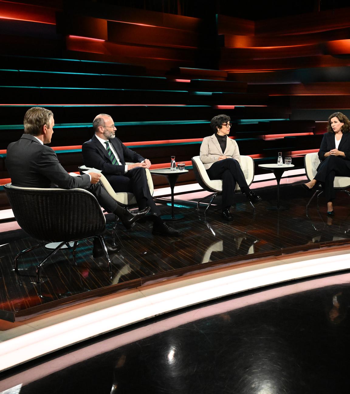 Markus Lanz vom 24. September 2025: Markus Lanz, Manfred Weber, Mariam Lau, Isabelle Schaefers und Bente Scheller