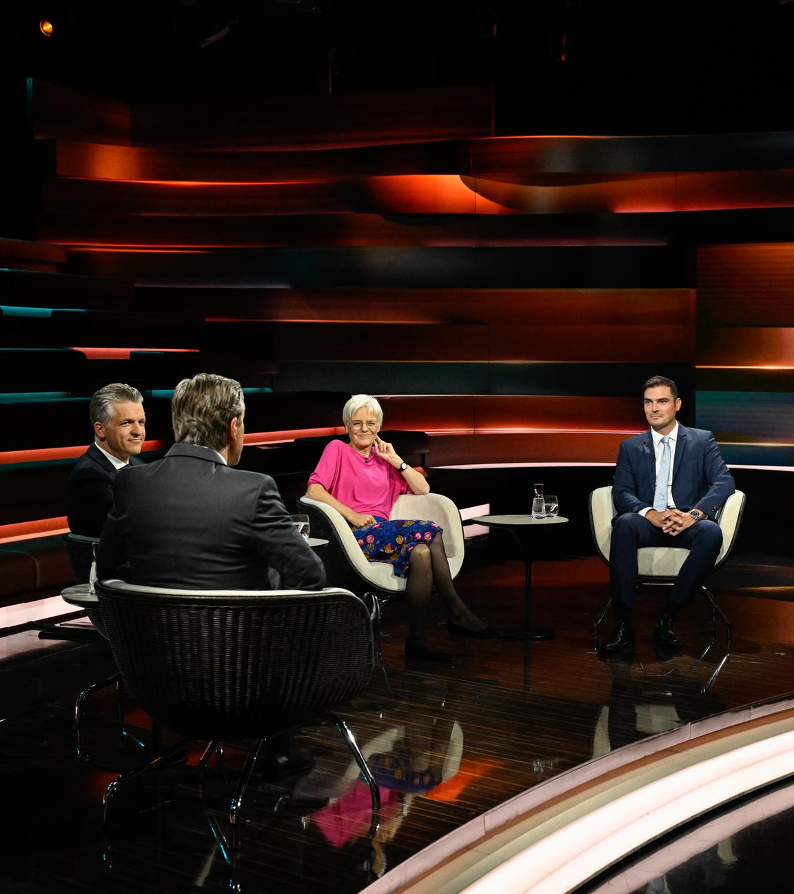 Markus Lanz vom 28. August 2025: Thorsten Frei, Markus Lanz, Ulrike Herrmann, Jan Philipp Burgard