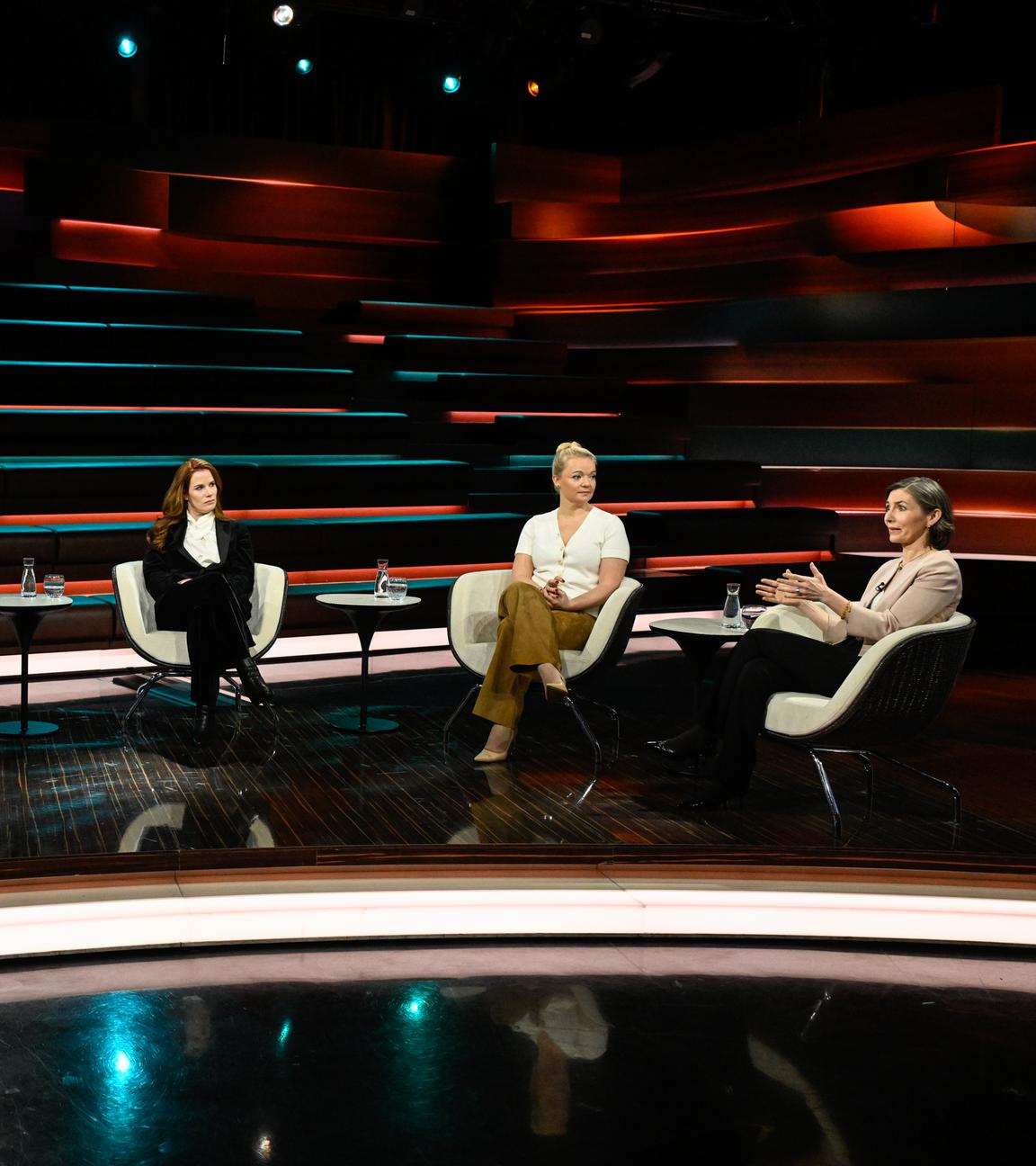 Markus Lanz vom 30. April 2026: Markus Lanz, Sanna Marin, Florence Gaub, Susanne Petersohn, Claudia Major