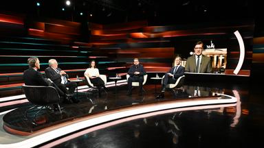 Markus Lanz vom 5. Mai 2026: Markus Lanz, Karl-Josef Laumann, Julia Löhr, Paul Ronzheimer, Julius van de Laar, Nico Lange