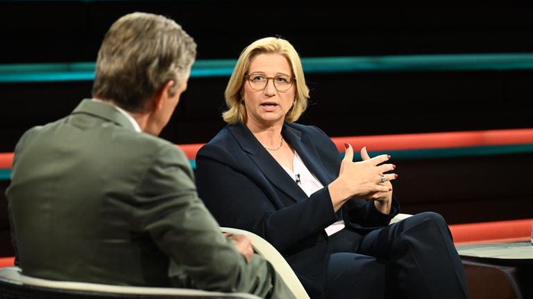 Anke Rehlinger zu Gast bei Markus Lanz.