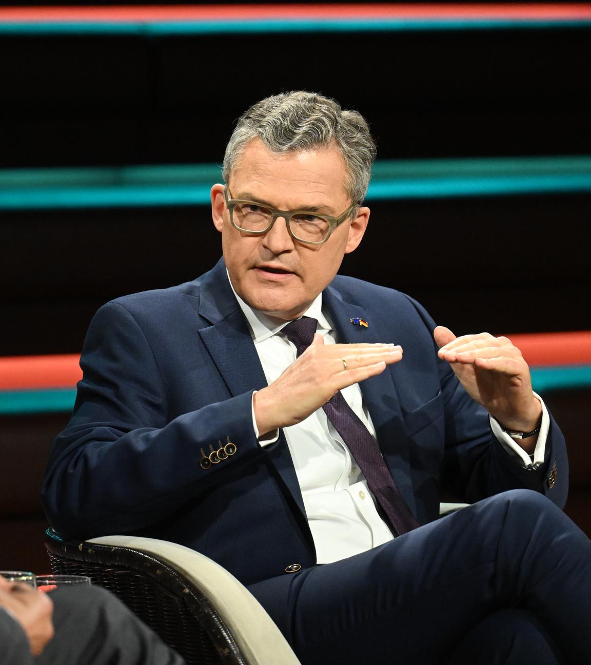 Der CDU-Politiker und Oberst a.D. Roderich Kiesewetter zu Gast in der Sendung "Markus Lanz"
