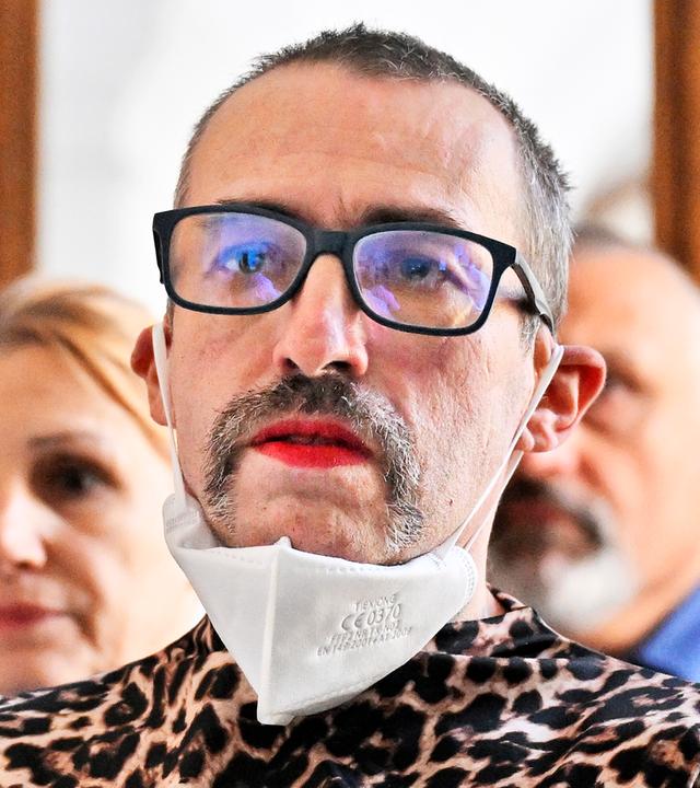 Am 18.05.2026 fand vor dem Landgericht in Pilsen (Tschechien) eine öffentliche Gerichtsverhandlung über die Auslieferung der Rechtsextremistin Marla-Svenja Liebich an Deutschland statt. 