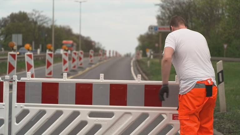 Bauarbeiten an Brücke
